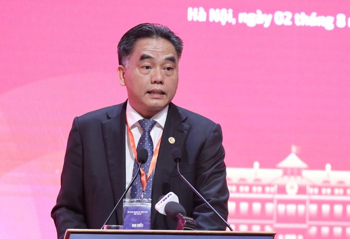  Phó Chủ tịch Thường trực UBND TPHCM Nguyễn Lộc Hà phát biểu tại hội nghị. Ảnh: QUANG PHÚC 