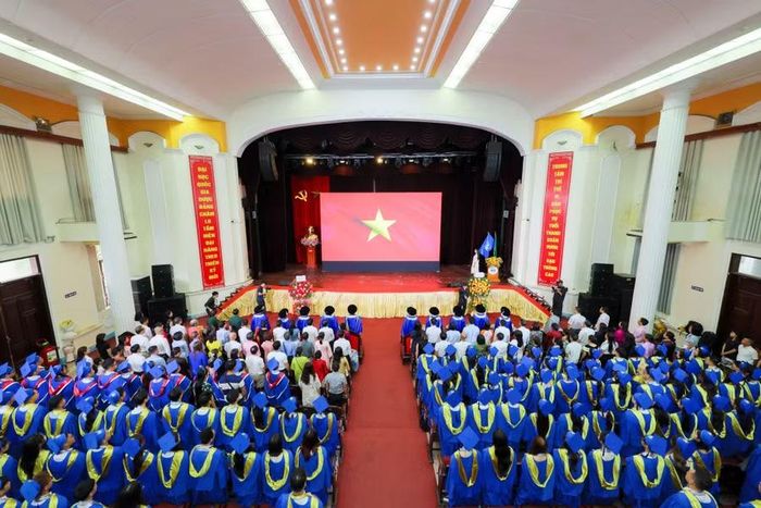 Toàn cảnh buổi lễ.