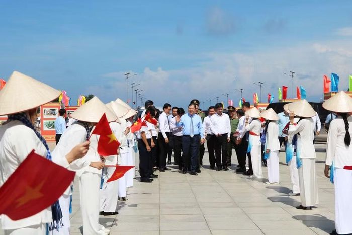 Phó Thủ tướng Thường trực Phạm Gia Túc dự Ngày hội “Toàn dân bảo vệ an ninh Tổ quốc” tại Phú Quốc.