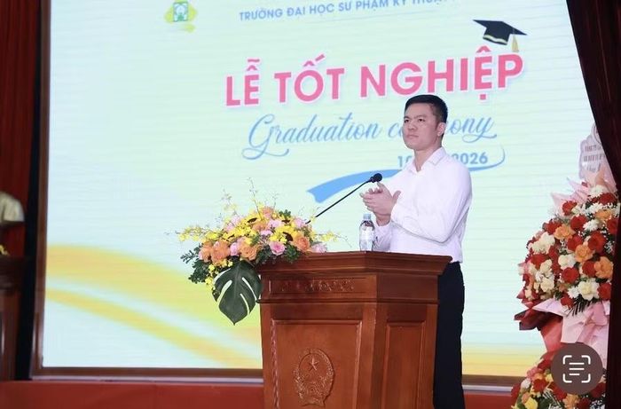 Ông Phạm Văn Đồng - Công ty Cổ phần May và Dịch vụ Hưng Long.