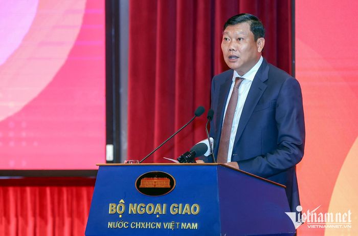 Phó Chủ tịch UBND Thành phố Hà Nội Đỗ Anh Tuấn