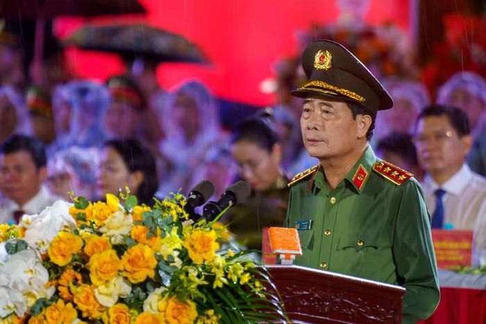 Thượng tướng Lê Quốc Hùng, Thứ trưởng Bộ Công an phát biểu khai mạc sự kiện. (Ảnh: Thanh Phong/Vietnam+)