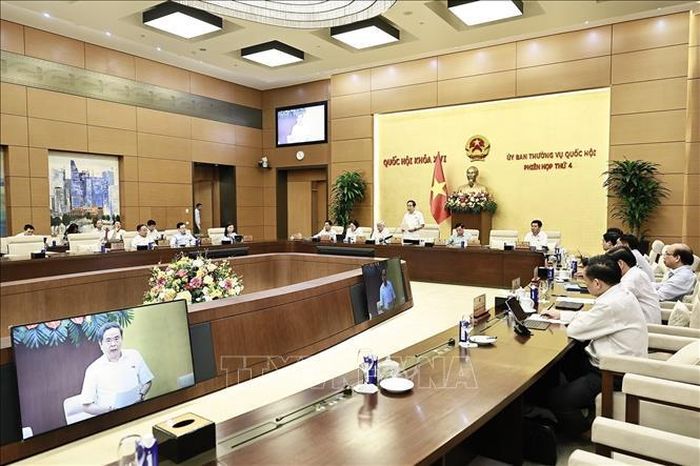 Chủ tịch Quốc hội Trần Thanh Mẫn phát biểu bế mạc Phiên họp thứ tư của Ủy ban Thường vụ Quốc hội, chiều 29/7/2026. Ảnh: Doãn Tấn/TTXVN