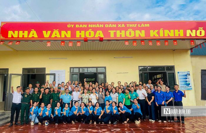 Ông Đỗ Văn Hà - Bí thư Chi bộ thôn Giao Tác cho biết, hưởng ứng chiến dịch này, thôn đã đăng ký nhiều công trình, phần việc, như: Xây dựng cảnh quan môi trường, tuyến đường hoa, thúc đẩy chuyển đổi số… Đặc biệt, mỗi cán bộ, đảng viên phải đăng ký một phần việc cụ thể trong chiến dịch.