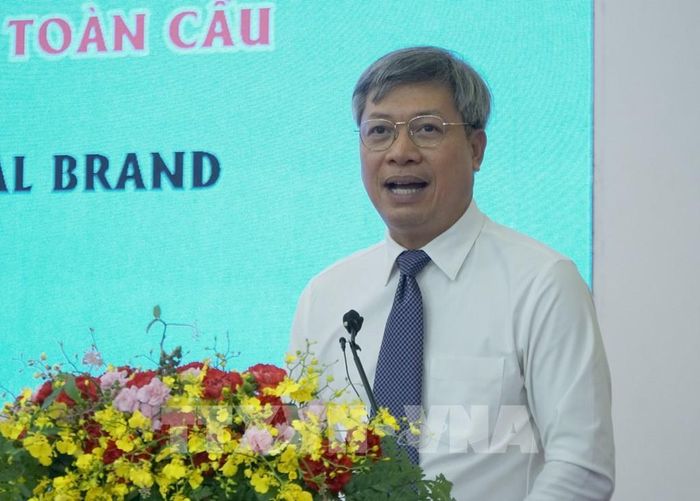 Ông Hồ Quang Bửu, Phó Chủ tịch UBND thành phố Đà Nẵng phát biểu tại Hội thảo. Ảnh: Quốc Dũng - TTXVN