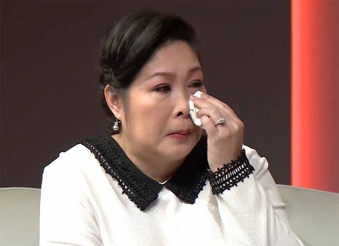 Điều khiến khán giả yêu mến NSND Hồng Vân suốt nhiều năm qua chính là sự tận tụy với nghề.