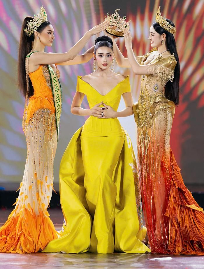 Một hoa hậu có thể nổi tiếng rất nhanh sau đêm đăng quang nhưng để được công chúng nhớ đến nhiều năm sau đó, điều quyết định nằm ở những giá trị mà cô ấy đã để lại.