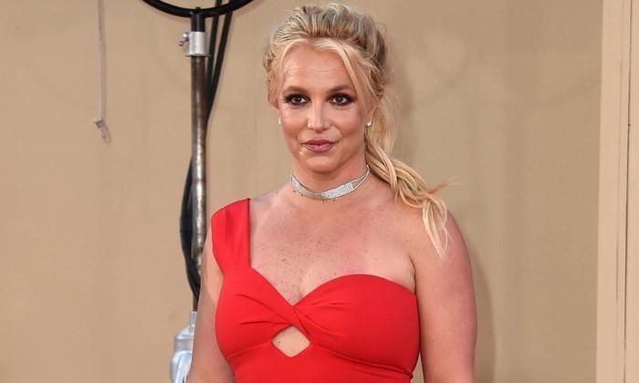 Một nguồn tin cho biết hai con trai đã nói rõ với Britney rằng việc điều trị là điều bắt buộc nếu cô muốn duy trì mối quan hệ với các con.