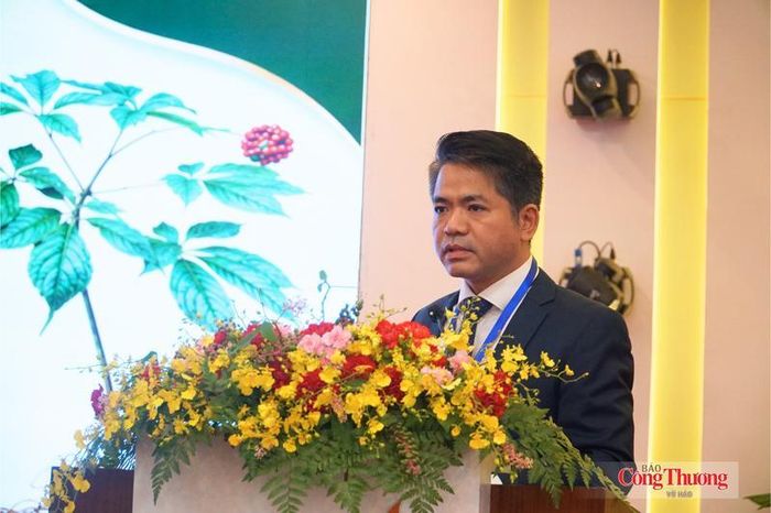 TS. Trần Minh Ngọc, Viện trưởng Viện Dược liệu (Bộ Y tế) cho rằng cần có những chính sách hỗ trợ chuyển giao công nghệ để thúc đẩy sản xuất và thương mại hóa các sản phẩm từ sâm Ngọc Linh.