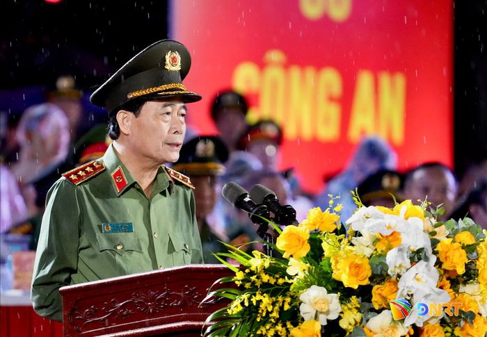 Thượng tướng Lê Quốc Hùng phát biểu tại lễ khai mạc hội thao. Ảnh: CÔNG - LÂM