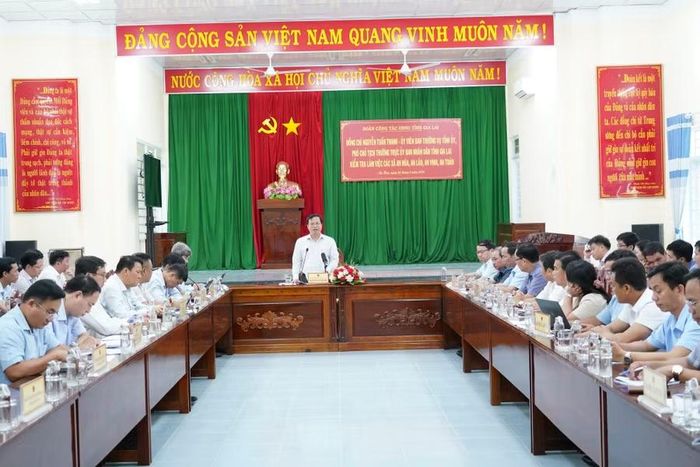  Quang cảnh buổi làm việc. Ảnh: N.H 