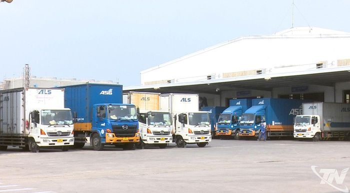 Thu từ hoạt động xuất nhập khẩu 7 tháng năm 2026 đạt 2.860 tỷ đồng, bằng 96,9% dự toán năm.