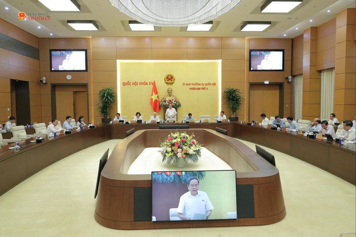Chủ tịch Quốc hội Trần Thanh Mẫn phát biểu tại Phiên họp thứ 4 của Ủy ban Thường vụ Quốc hội. Ảnh: Phạm Thắng