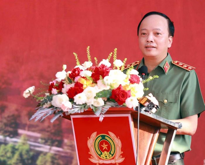 Thượng tướng Đặng Hồng Đức, Ủy viên Trung ương Đảng, Thứ trưởng Bộ Công an phát biểu tại Lễ khởi công. Ảnh: Khổng Hà