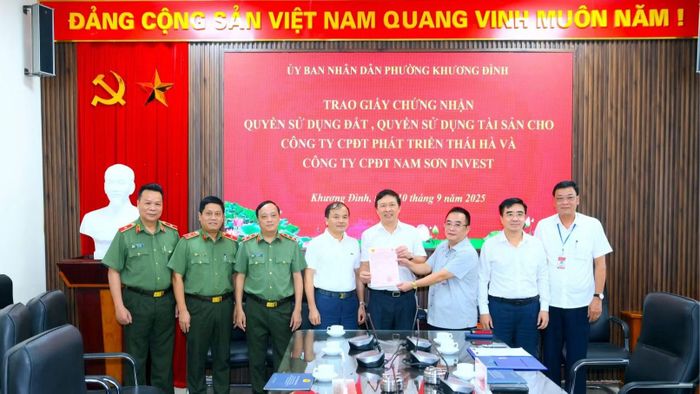Thủ tục pháp lý của các dự án được đơn vị chức năng thực hiện nhanh chóng, đảm bảo đúng quy định của pháp luật.