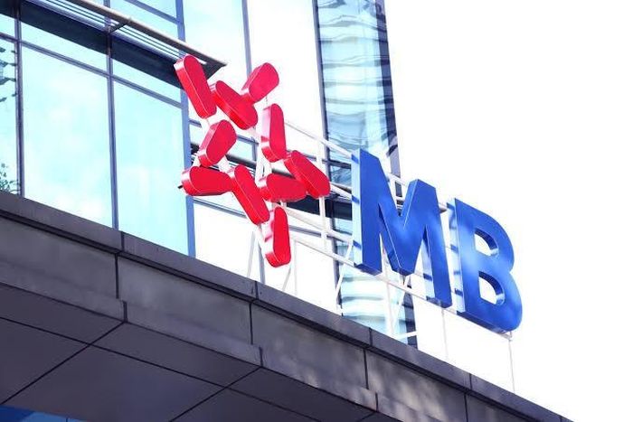 Với thu nhập lãi thuần tăng hơn 32% và chi phí dự phòng rủi ro tín dụng giảm, MB duy trì đà tăng trưởng trong nửa đầu năm 2026. Ảnh minh họa