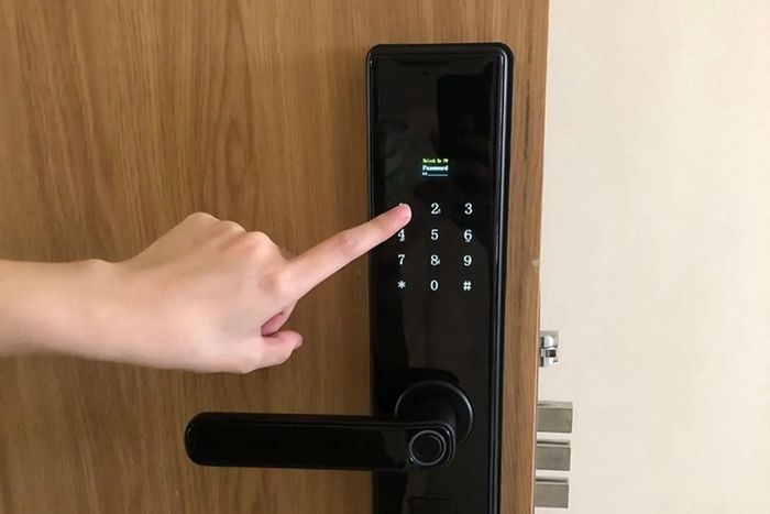 Trước khi quyết định lắp đặt khóa vân tay, bạn cần lưu ý một số yếu tố