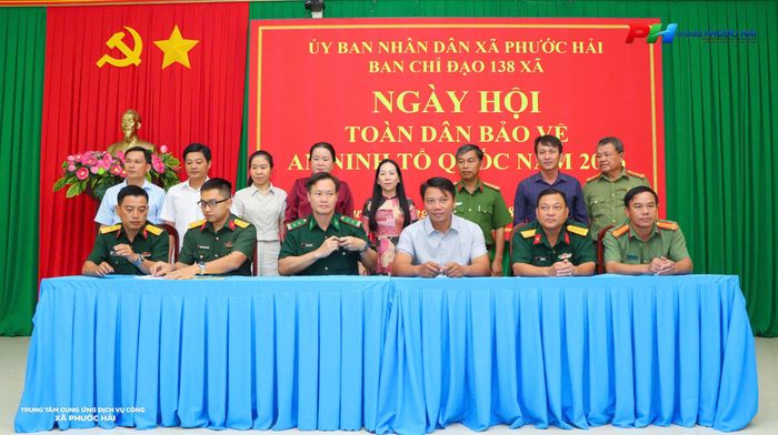 Nhiều hoạt động ý nghĩa, thiết thực diễn ra tại Ngày hội, tạo nên bầu không khí sôi nổi, thu hút sự quan tâm, tham gia của đông đảo người dân