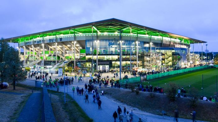 Sân vận động Volkswagen Arena. Ảnh: Stadionführung Volkswagen Arena