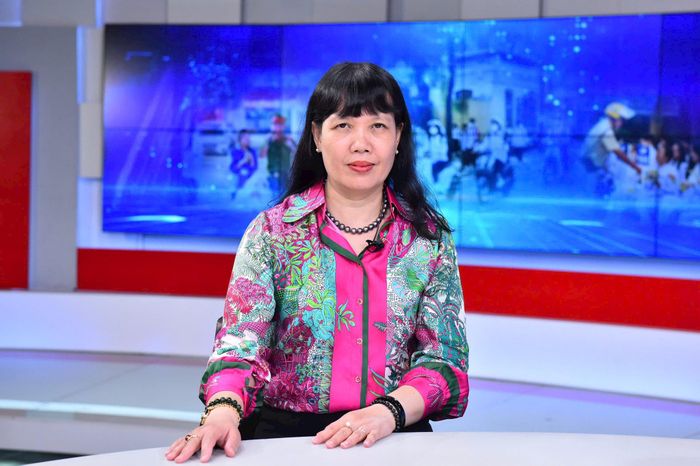 TS Nguyễn Bội Quỳnh, Hiệu trưởng Trường THPT Việt Đức trao đổi tại Chương trình. Ảnh: Phan Anh