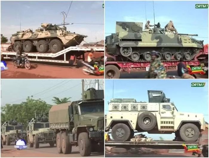 Ảnh vệ tinh cho thấy con tàu này chở cùng loại vũ khí đã được phát hiện sau đó ở Bamako. Dữ liệu từ các hệ thống theo dõi hàng hải cho thấy tàu Mikhail Britnev rời cảng Baltiysk của Nga vào ngày 18/6 và đi qua Biển Bắc trước khi tiến vào eo biển Anh.