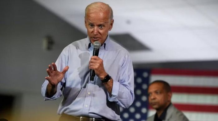 Dù hạn chế xuất hiện trước công chúng, ông Biden vẫn tham dự một số sự kiện của đảng Dân chủ và lễ khánh thành Trung tâm Tổng thống Barack Obama.