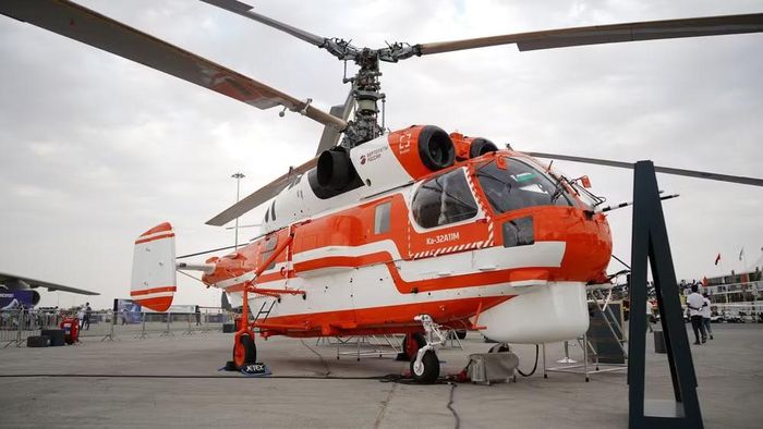 Trong lúc này, sự cần thiết của một trực thăng chuyên dụng như Ka-32 do Nga sản xuất đang được nhắc tới, bởi rõ ràng những chiếc Bell 412 không được thiết kế cho việc này.