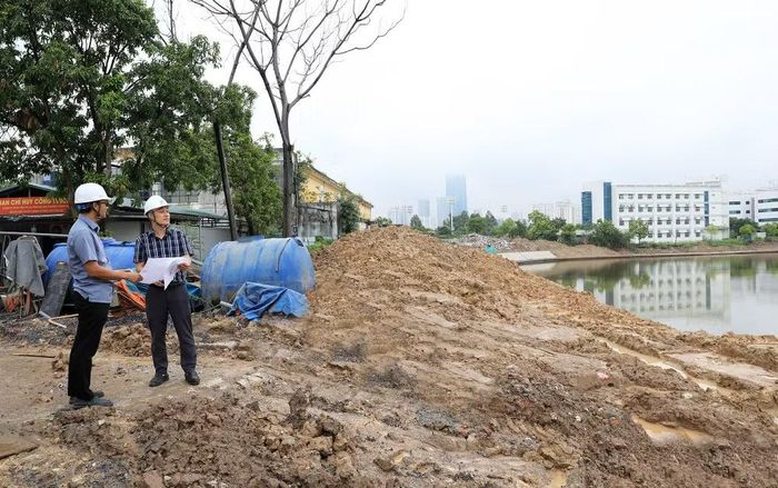Qua theo dõi sau các trận mưa lớn gần đây, tình trạng úng ngập cục bộ tại các điểm đen quanh khu vực đã cơ bản được giải quyết