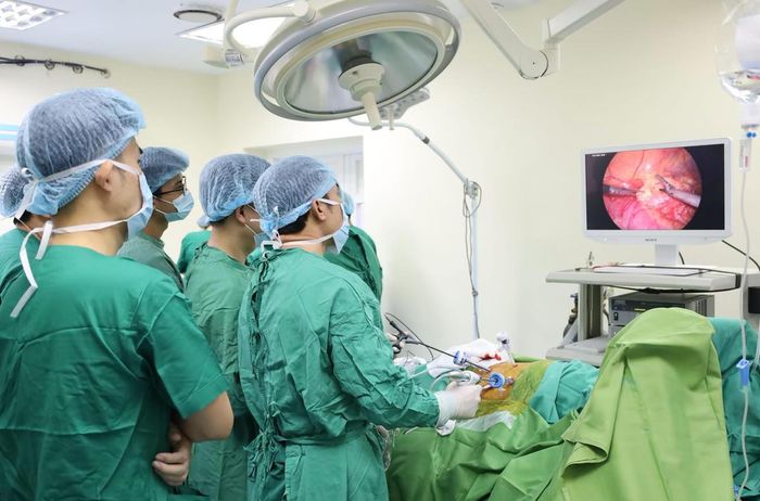 Ghép tạng cho người bệnh tại BV Việt Nam - Thụy Điển Uông Bí. Ảnh: BVCC.