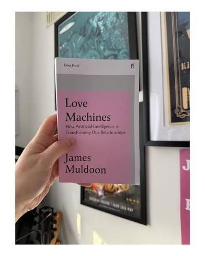 Cuốn sách Love Machines. Ảnh: Shortlist