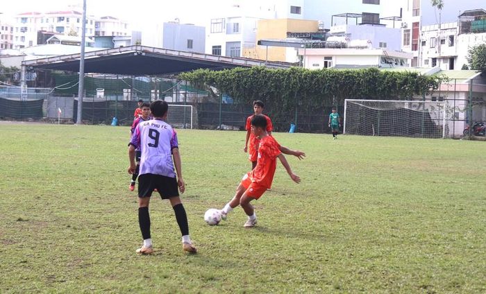 Các VĐV thi đấu tại Giải vô địch Bóng đá tỉnh Khánh Hòa năm 2026