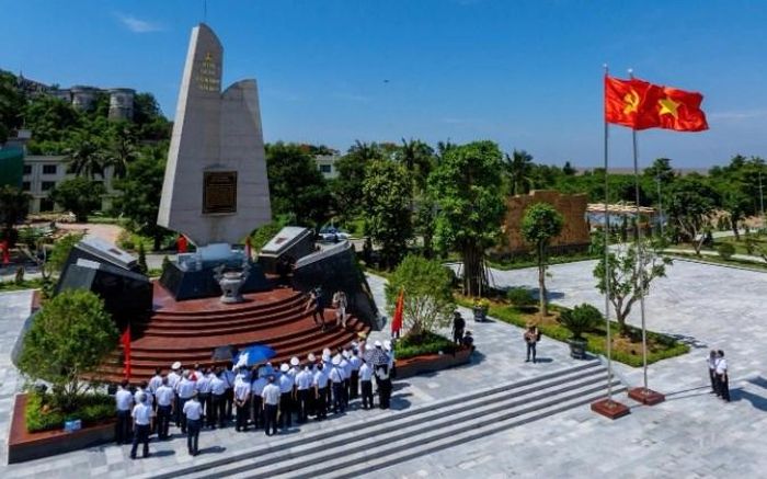 Bến K15 nhắc nhớ về quá khứ không thể nào quên. Ảnh: Đức Nghĩa