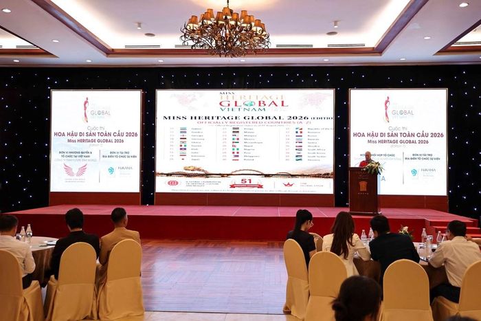 Quang cảnh buổi lễ công bố