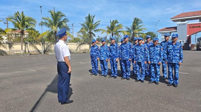 Bộ Tư lệnh Vùng CSB 2 phối hợp với Bộ Chỉ huy Quân sự TP. Đà Nẵng triển khai các tổ công tác tham gia thực hiện “Chiến dịch 500 ngày đêm”