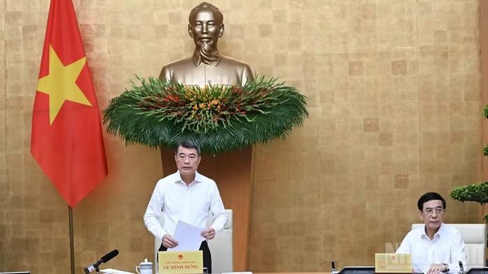  Thủ tướng Lê Minh Hưng yêu cầu các bộ, cơ quan, địa phương định kỳ cập nhật, đánh giá khả năng thực hiện mục tiêu tăng trưởng để có giải pháp hiệu quả thúc đẩy, đồng thời giữ vững ổn định kinh tế vĩ mô. (Ảnh: Trần Hải) 
