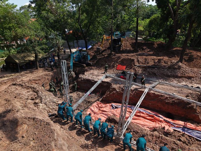  Các lực lượng khẩn trương thực hiện nhiệm vụ trong ngày 3-8 