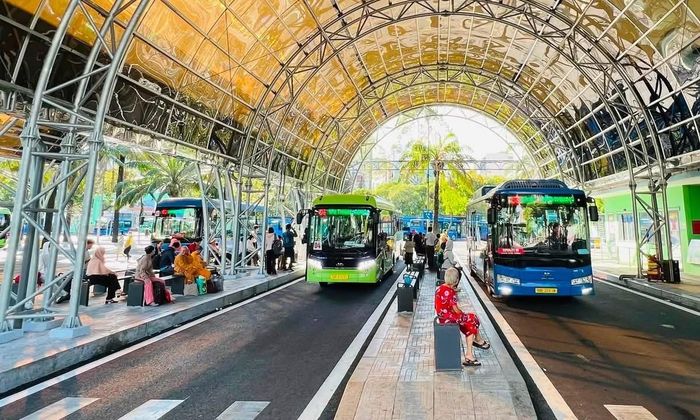 Người dân đăng ký cần cung cấp thông tin cá nhân, một ảnh thẻ nền sáng và các giấy tờ chứng minh thuộc nhóm đối tượng được hưởng chính sách. Ảnh: QUỐC HÙNG