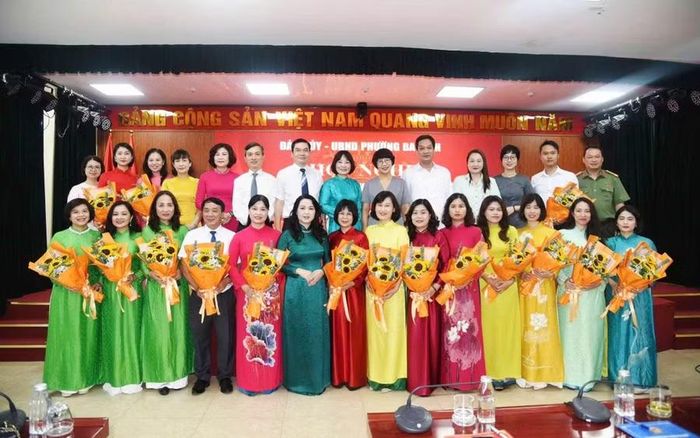 Công bố các quyết định Ban giám hiệu mới sau sắp xếp cơ sở giáo dục trên địa bàn phường Ba Đình (Ảnh minh họa).