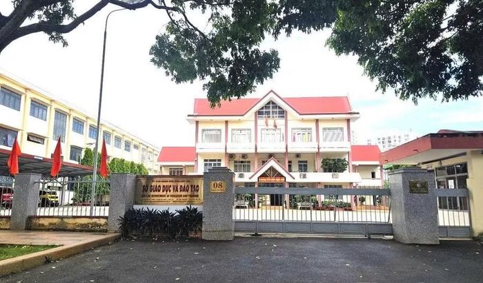 Sở GD&ĐT Đắk Lắk.
