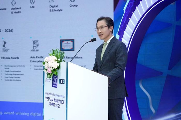 Ông Sang Lee, Chủ tịch Chubb Life khu vực Đông Nam Á và New Zealand kiêm Tổng Giám đốc Chubb Life Việt Nam, chia sẻ góc nhìn về tái định hình ngành bảo hiểm trong kỷ nguyên dữ liệu, AI và chuyển đổi bền vững tại phiên toàn thể Vietnam Insurance Summit 2026.