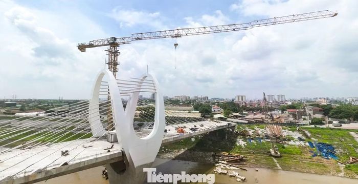 Tiến độ dự án từng bị ảnh hưởng do khó khăn trong công tác giải phóng mặt bằng.