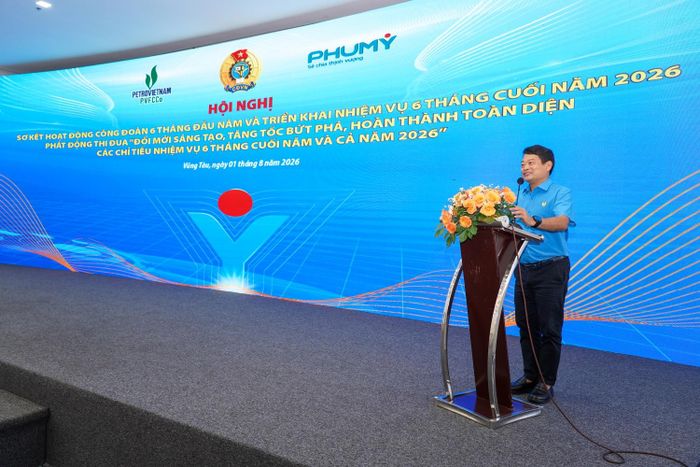  Đồng chí Tống Xuân Phong - Chủ tịch Công đoàn PVFCCo - Phú Mỹ đề nghị các cấp công đoàn vận dụng hiệu quả kiến thức từ chương trình vào thực tiễn 