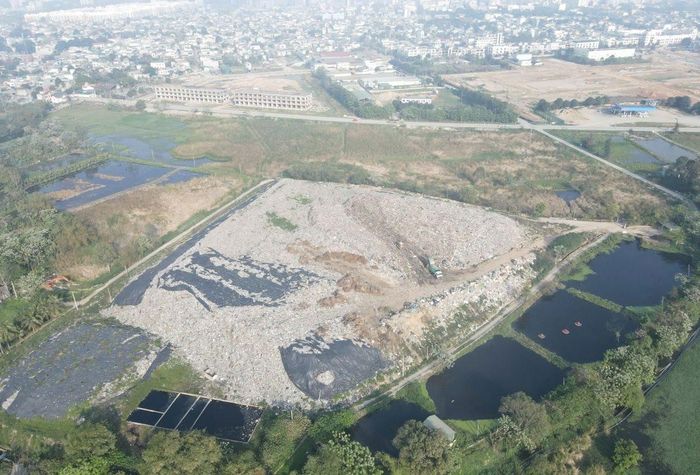 Núi rác Sầm Sơn cần sớm được di dời, xử lý