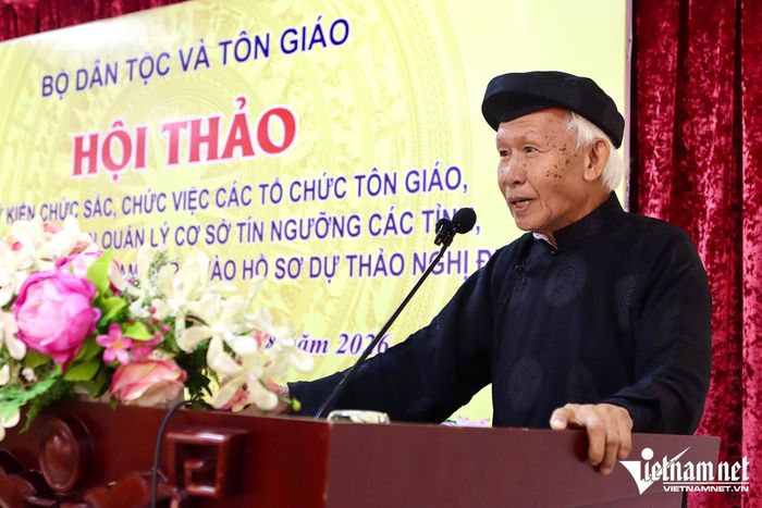 Ông Nguyễn Tấn Đạt, Trưởng ban Trị sự Trung ương Giáo hội Phật giáo Hòa Hảo