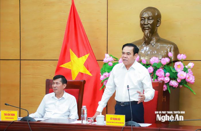 Chủ tịch UBND tỉnh Võ Trọng Hải phát biểu chỉ đạo tại cuộc làm việc. Ảnh: Thành Duy
