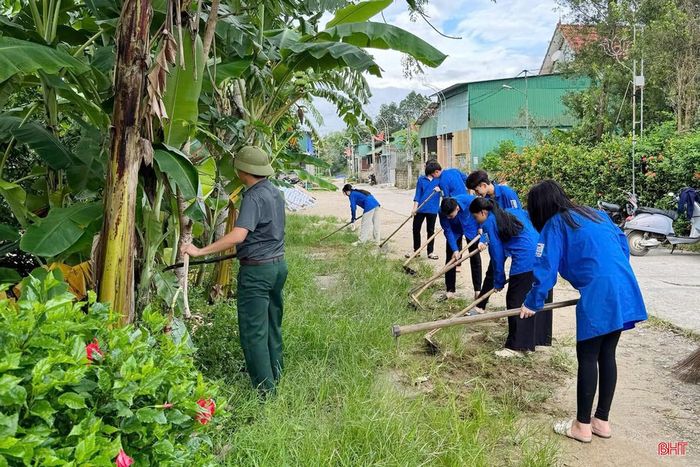 Theo kế hoạch, từ nay đến cuối năm 2026, xã Sơn Tây sẽ tiếp tục tập trung nguồn lực thực hiện các tiêu chí xây dựng NTM theo hướng hiện đại, gắn với nâng cao chất lượng môi trường, chỉnh trang khu dân cư và phát huy vai trò chủ thể của người dân trong xây dựng NTM.