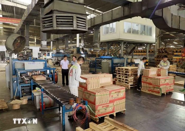 Dây chuyền sản xuất tại Khu công nghiệp Thụy Vân, tỉnh Phú Thọ. (Ảnh: Vũ Sinh/TTXVN)