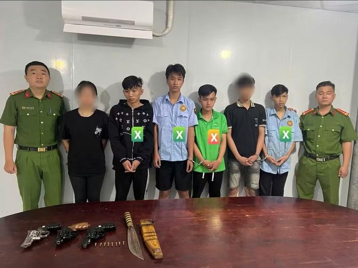 4 đối tượng từ trái qua Đặng Trường Thọ, Nguyễn Hoàng Trọng Nhân,Hà Chánh Phước và Nguyễn Trường. (Ảnh: CA Thành phố Hồ Chí Minh cung cấp)
