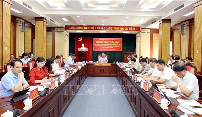 Quang cảnh Hội nghị tại điểm cầu Tỉnh ủy Tuyên Quang. Ảnh: Quang Cường/TTXVN