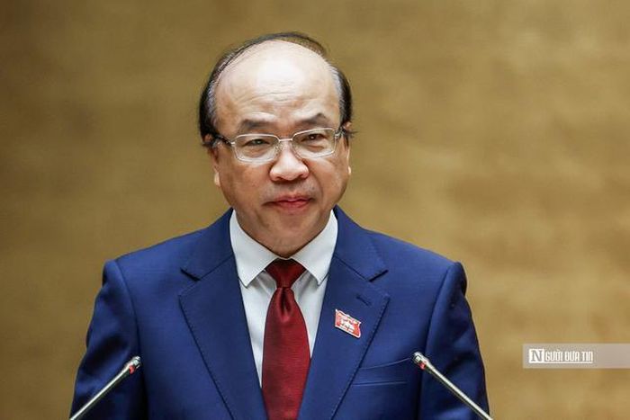 Chủ nhiệm Ủy ban Pháp luật và Tư pháp Phan Chí Hiếu.
